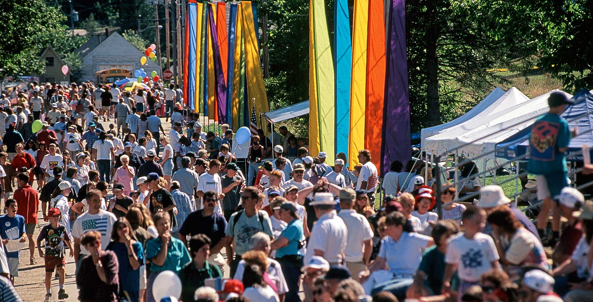 champion-intl-canoe-knockout_crowd.jpg Art Direction by: Bart Crosby, Crosby Associates